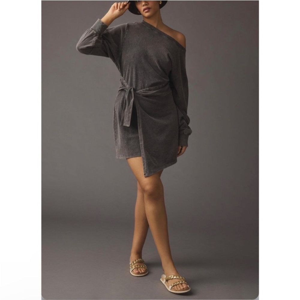 Daily Practice Anthropologie Grey Long Sleeve Dress NWT Size Medium Loungewear